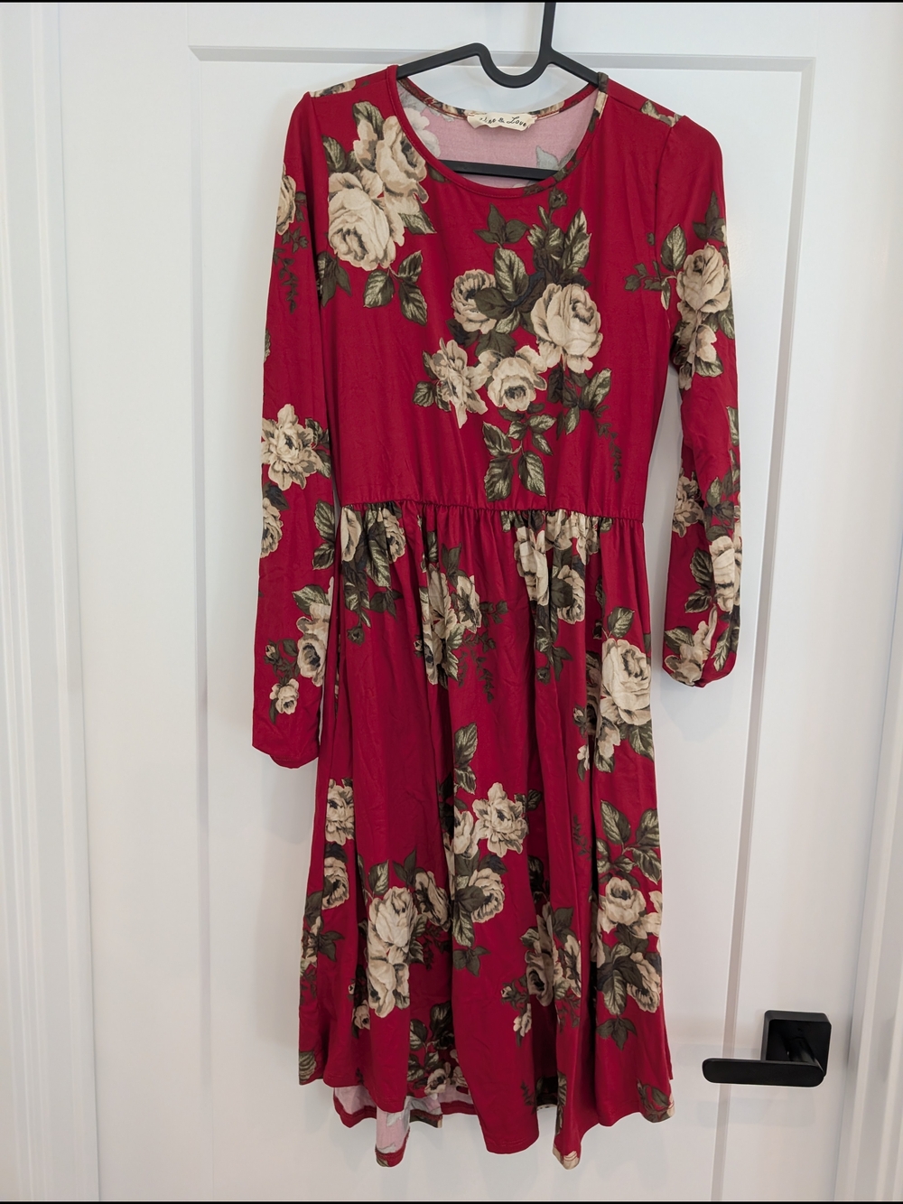 Vine & Love Red Floral Dress Size Small